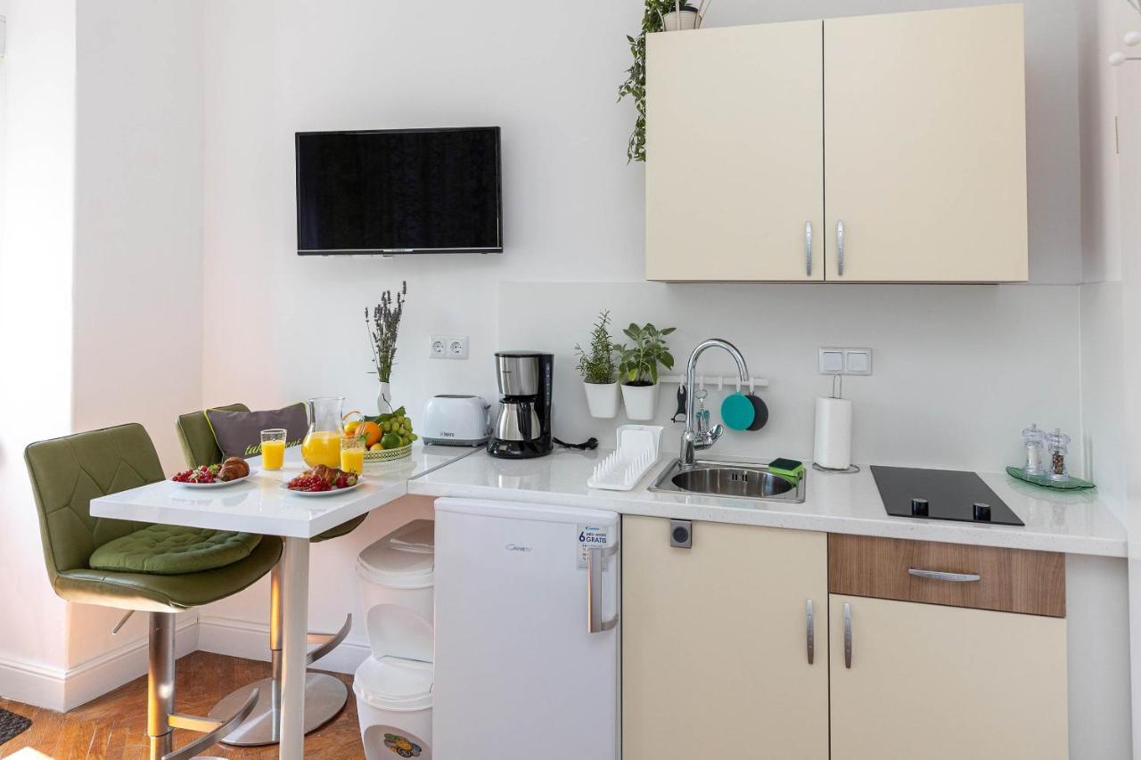 Apartmani Kaiserin ツリクヴェニツァ エクステリア 写真